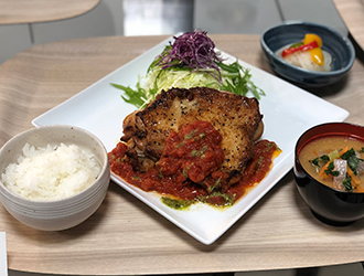 サンゲツ名古屋本社食堂